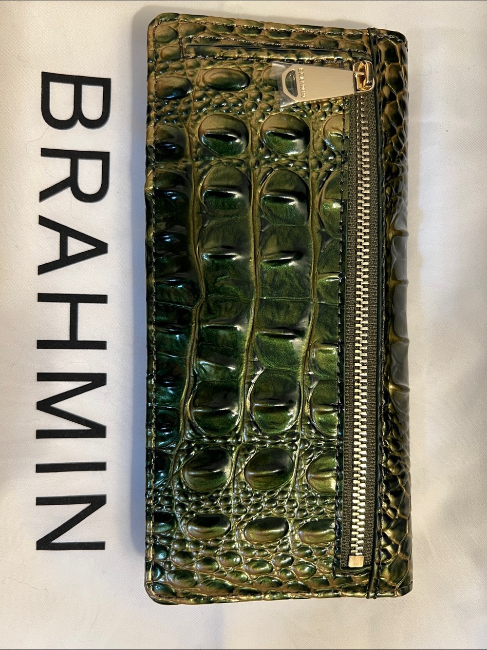 Brahmin Olive Green Croc-Embossed Leather Crossbody with Gold Chain and Wallet - Picture 9 of 12